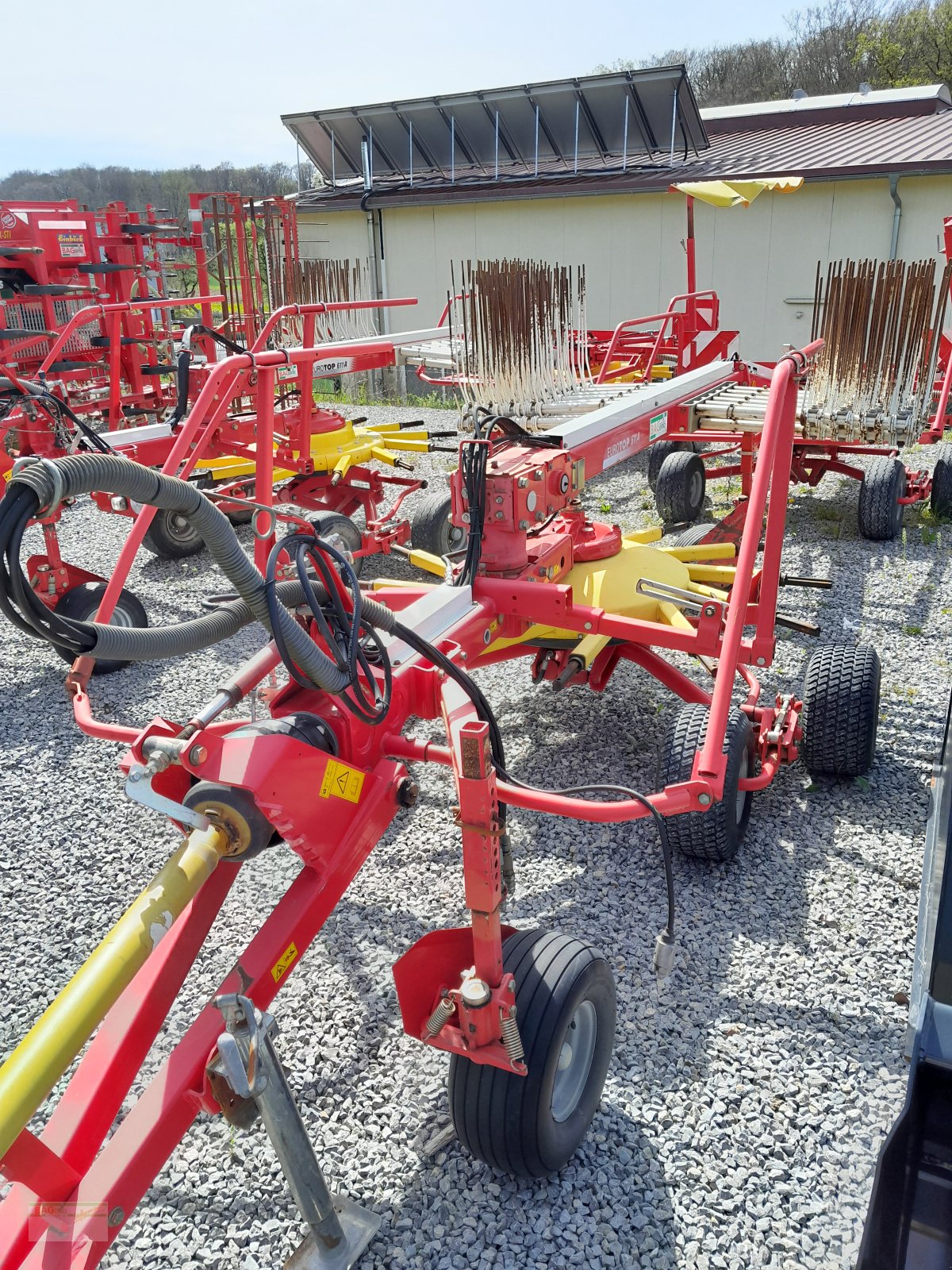 Schwader typu Pöttinger Eurotop 611 A, Gebrauchtmaschine v Ingelfingen-Stachenhausen (Obrázek 2)