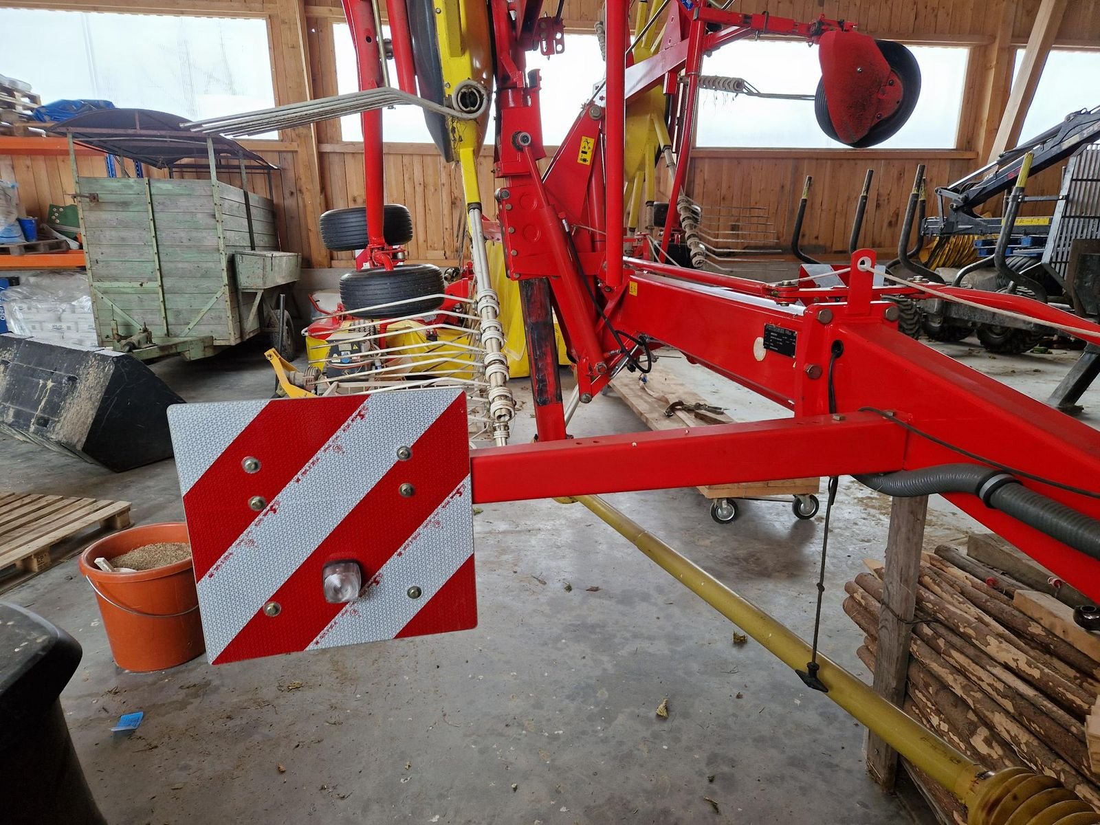 Schwader типа Pöttinger Eurotop 801 A Mutlitast, Gebrauchtmaschine в Grünbach (Фотография 3)