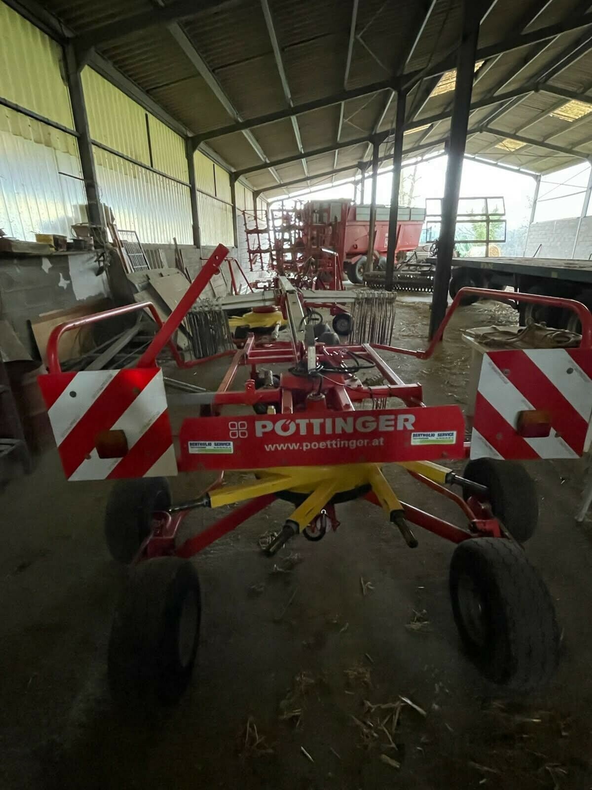 Schwader Türe ait Pöttinger EUROTOP, Gebrauchtmaschine içinde Charnay-lès-macon (resim 5)