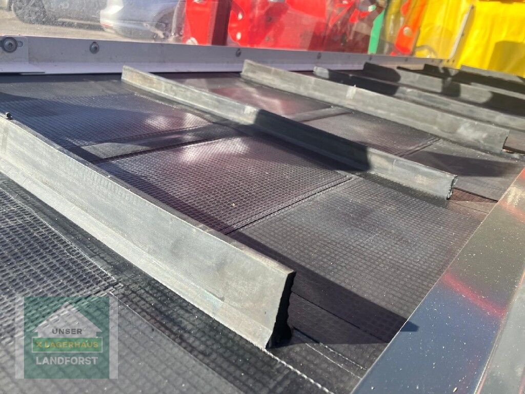 Schwader of the type Pöttinger F 4010 Alpin, Neumaschine in Kobenz bei Knittelfeld (Picture 5)