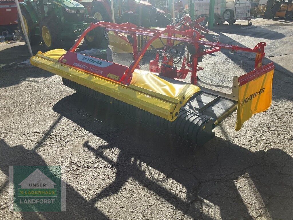 Schwader of the type Pöttinger F 4010 Alpin, Neumaschine in Kobenz bei Knittelfeld (Picture 16)