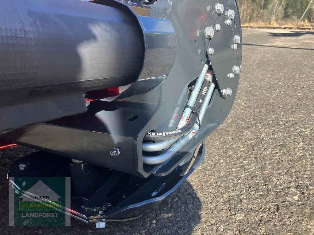 Schwader of the type Pöttinger F 4010 Alpin, Neumaschine in Kobenz bei Knittelfeld (Picture 11)