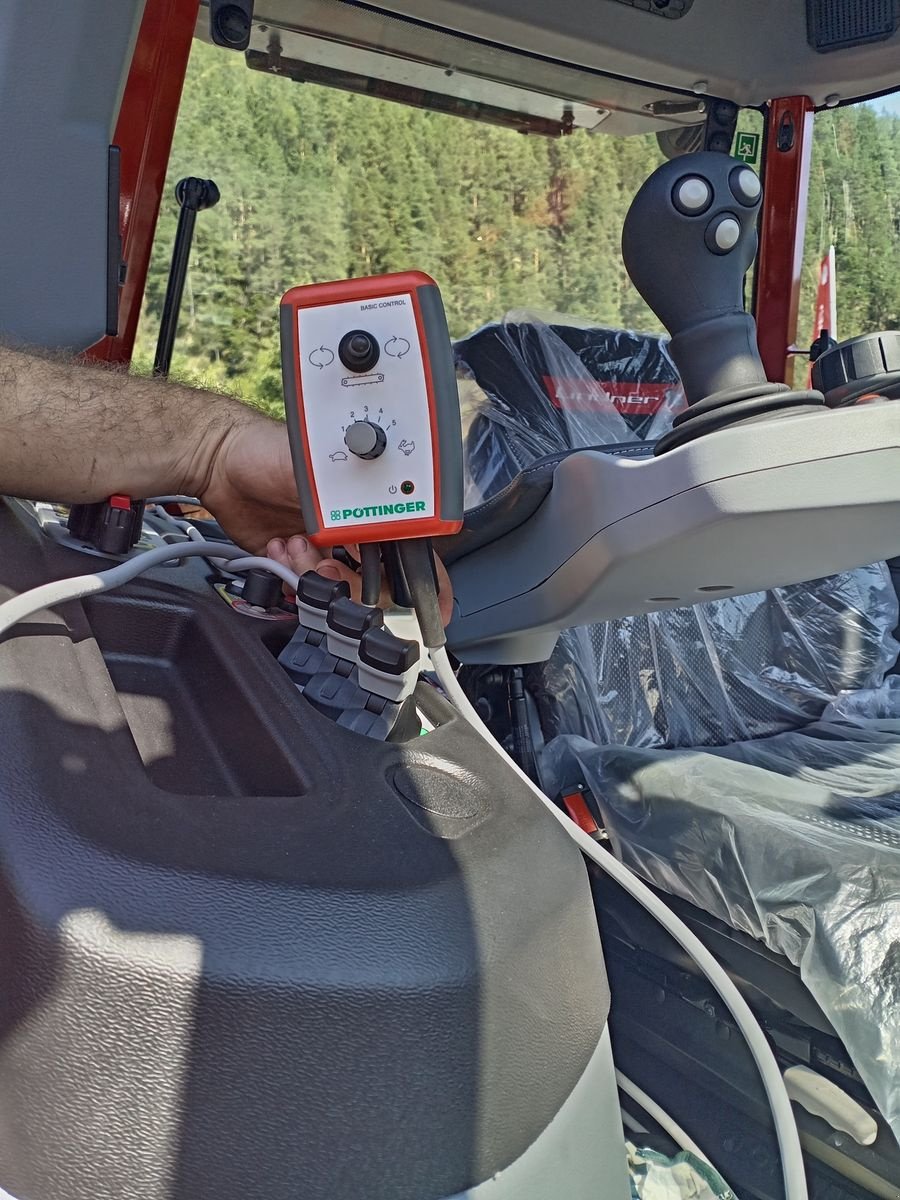 Schwader типа Pöttinger Frontbandschwader Mergento F 4010 Alpin, Neumaschine в Ried im Oberinntal (Фотография 6)