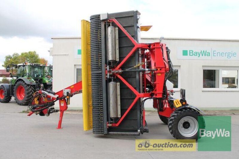 Schwader of the type Pöttinger MERGENTO VT 9220, Vorführmaschine in Straubing (Picture 1)