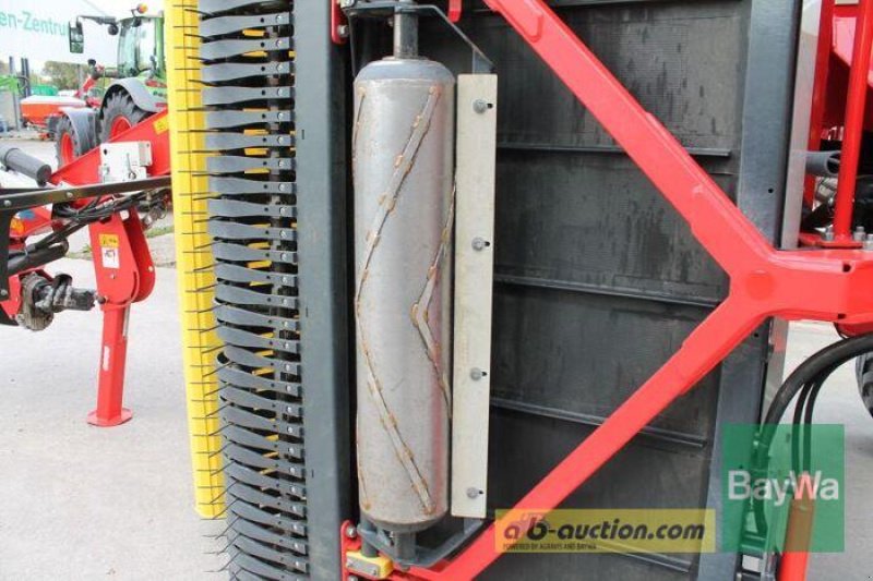 Schwader of the type Pöttinger MERGENTO VT 9220, Vorführmaschine in Straubing (Picture 5)