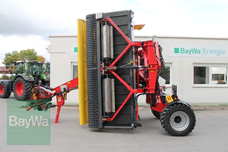 Schwader des Typs Pöttinger MERGENTO VT 9220, Vorführmaschine in Straubing (Bild 1)