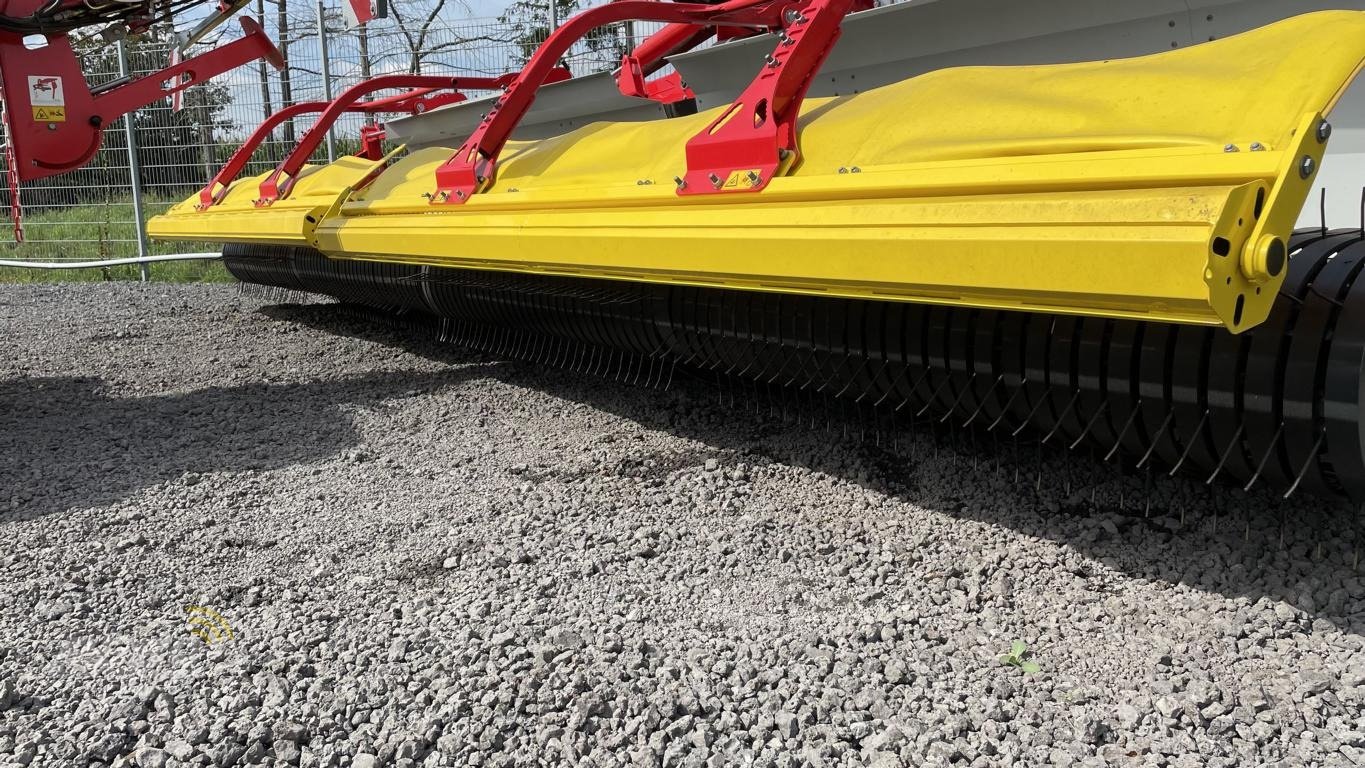 Schwader typu Pöttinger MERGENTO VT 9220, Gebrauchtmaschine v Aurich (Obrázek 5)