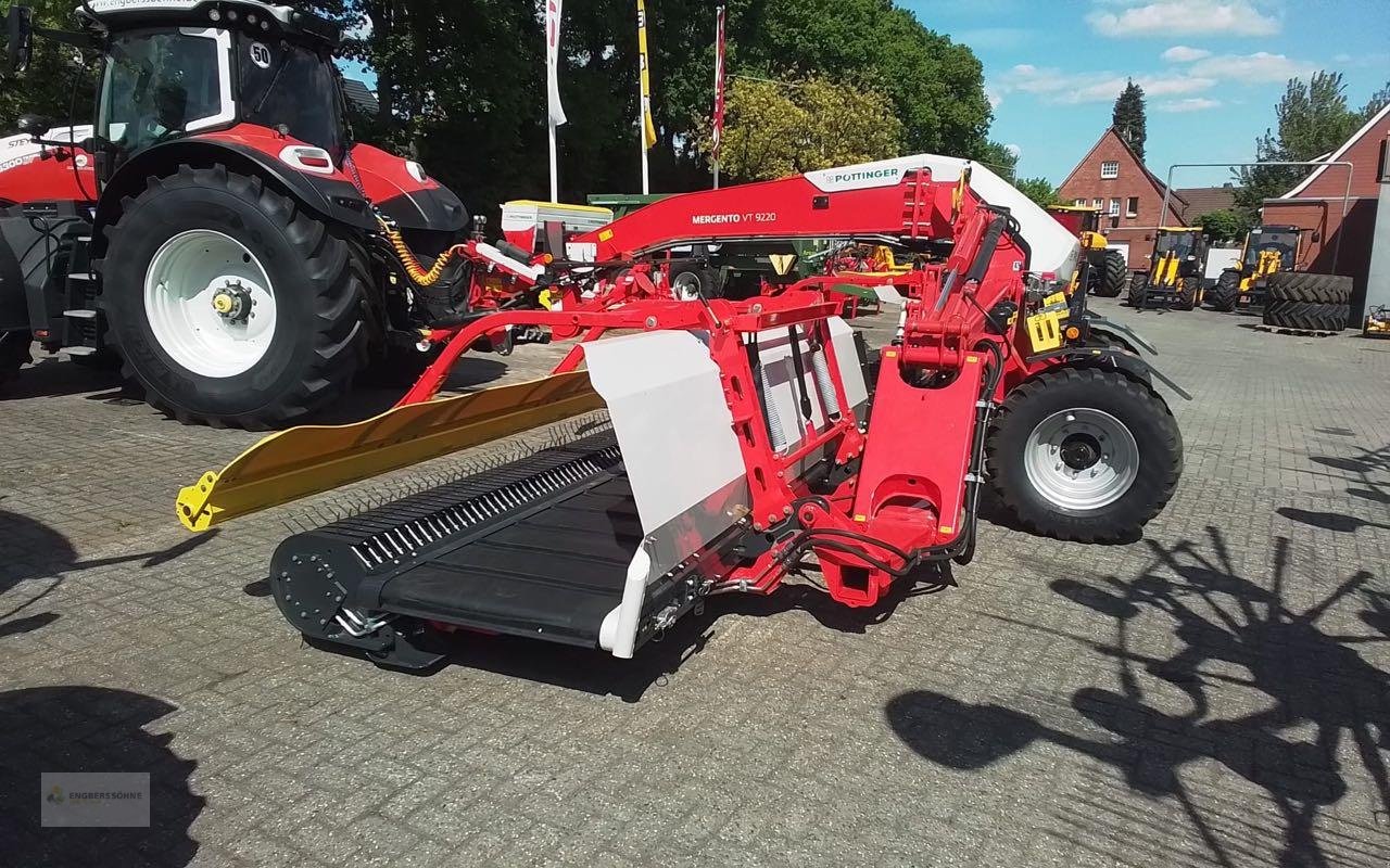 Schwader des Typs Pöttinger Mergento VT 9220, Neumaschine in Uelsen (Bild 4)