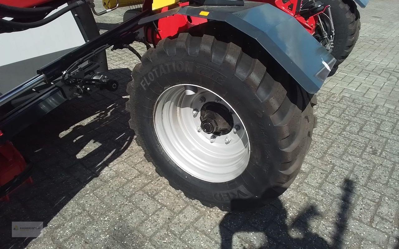 Schwader des Typs Pöttinger Mergento VT 9220, Neumaschine in Uelsen (Bild 5)