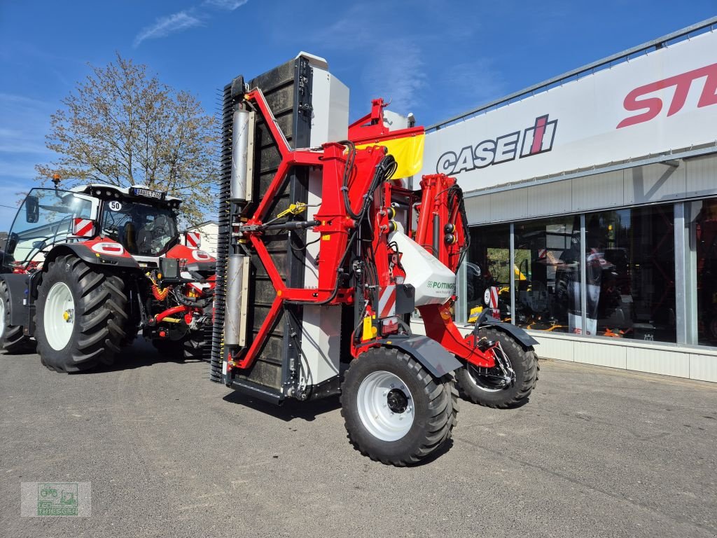 Schwader des Typs Pöttinger Mergento VT 9220, Neumaschine in Steiningen b. Daun (Bild 2)