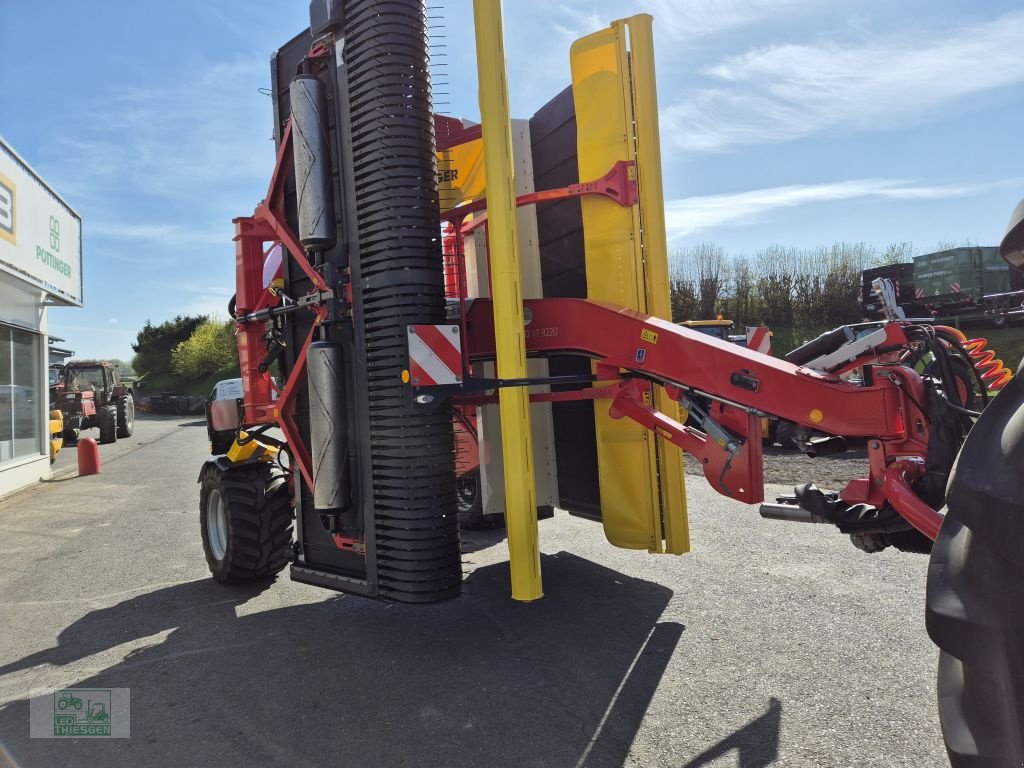 Schwader des Typs Pöttinger Mergento VT 9220, Neumaschine in Steiningen b. Daun (Bild 3)
