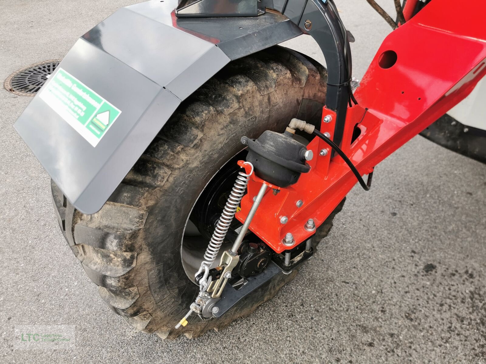 Schwader van het type Pöttinger Mergento VT 9220, Vorführmaschine in Redlham (Foto 10)