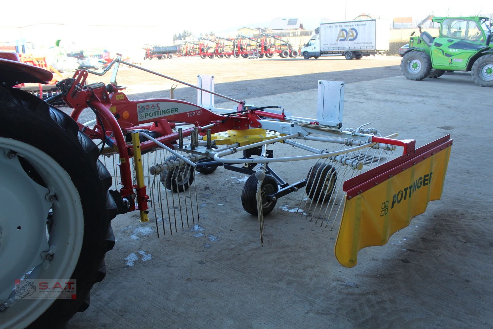 Schwader tip Pöttinger Schwader Top 382-20 Betriebsstunden, Gebrauchtmaschine in Eberschwang (Poză 9)