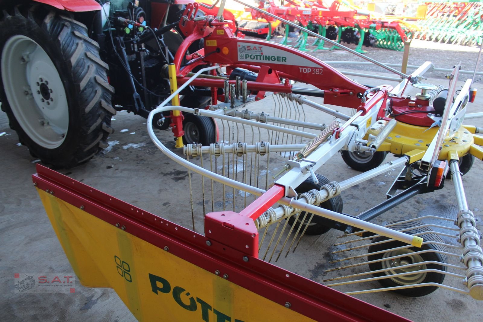 Schwader tip Pöttinger Schwader Top 382-20 Betriebsstunden, Gebrauchtmaschine in Eberschwang (Poză 19)