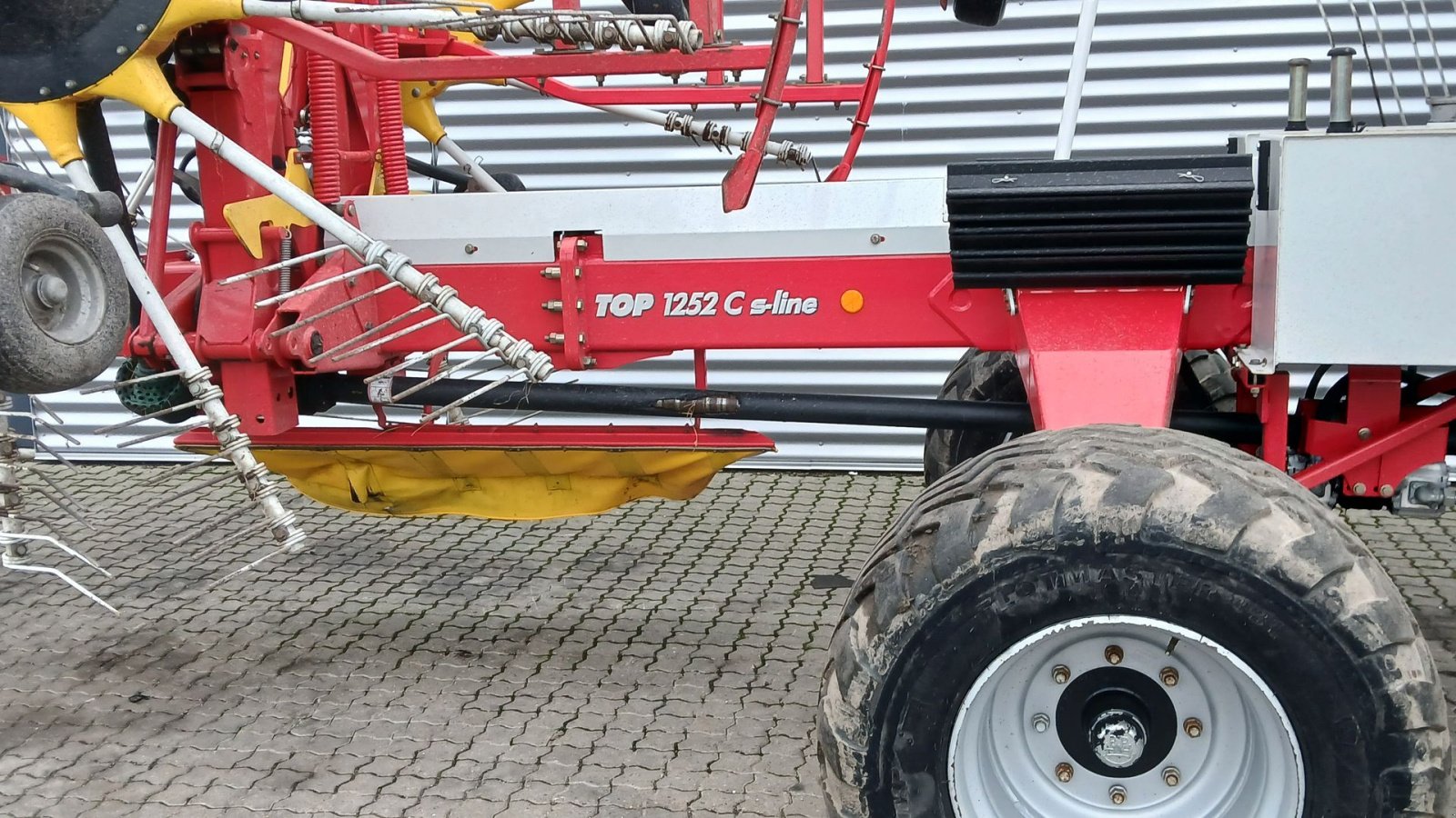 Schwader типа Pöttinger TOP 1252 C s-line, Gebrauchtmaschine в Horsens (Фотография 5)