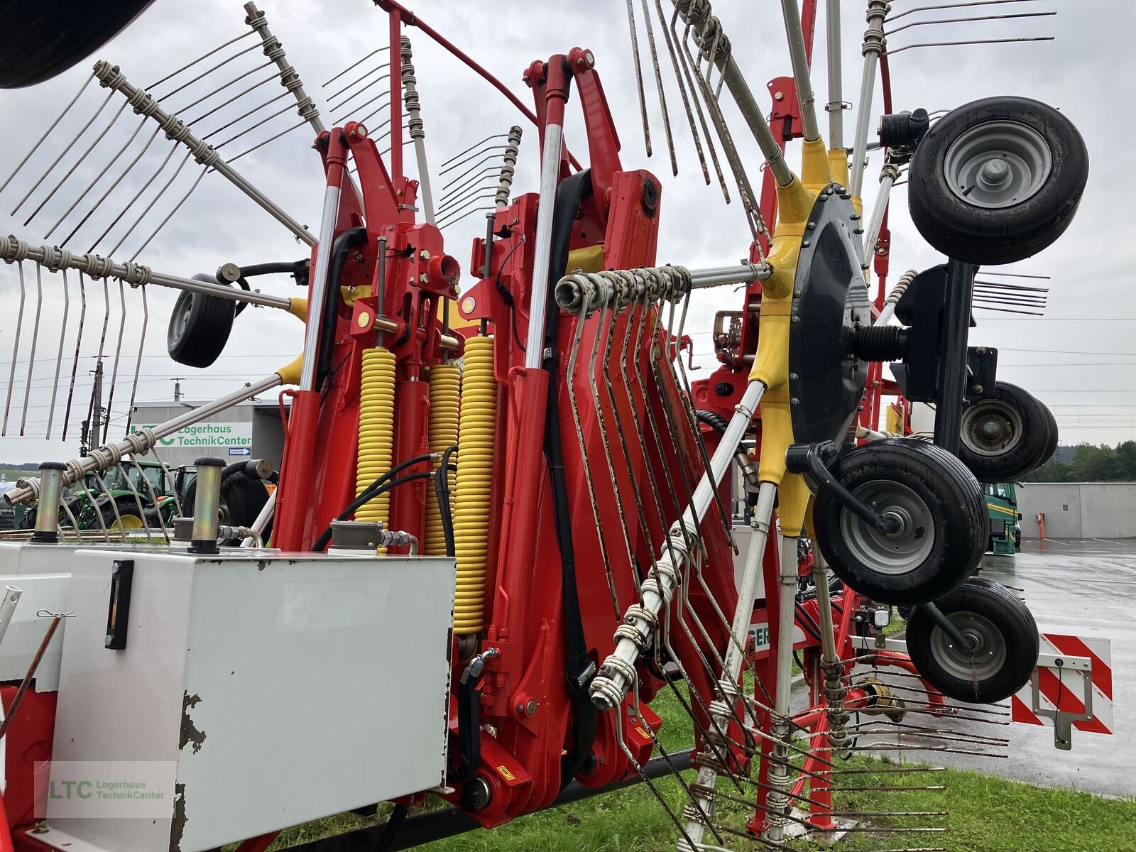 Schwader tipa Pöttinger Top 1252 C s-line, Gebrauchtmaschine u Redlham (Slika 13)