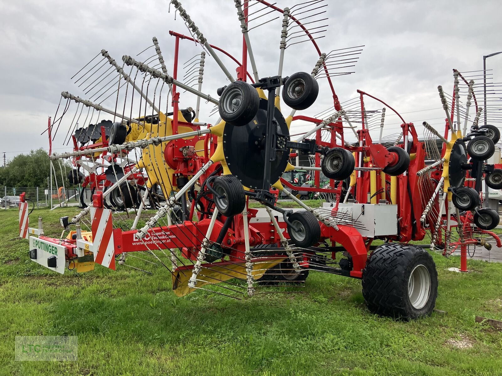 Schwader tipa Pöttinger Top 1252 C s-line, Gebrauchtmaschine u Redlham (Slika 3)