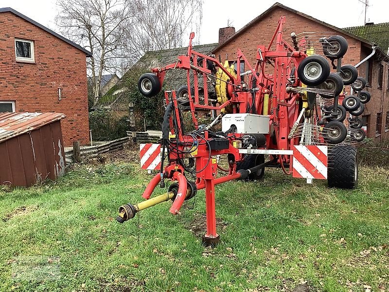 Schwader типа Pöttinger Top 1252 C, Gebrauchtmaschine в Lütjenwestedt (Фотография 1)