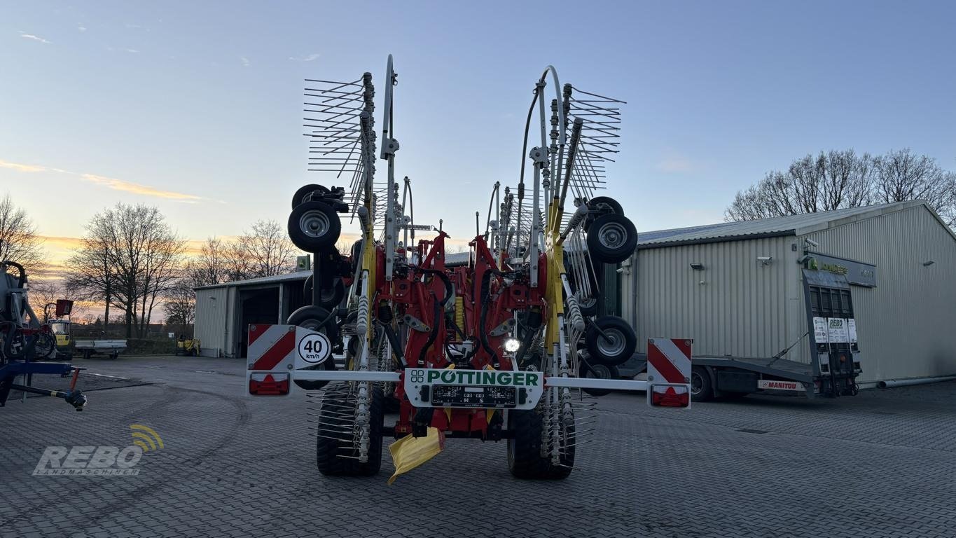 Schwader of the type Pöttinger TOP 1252 C, Neumaschine in Aurich (Picture 5)