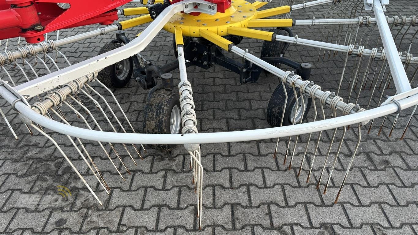 Schwader of the type Pöttinger TOP 1252 C, Neumaschine in Aurich (Picture 20)