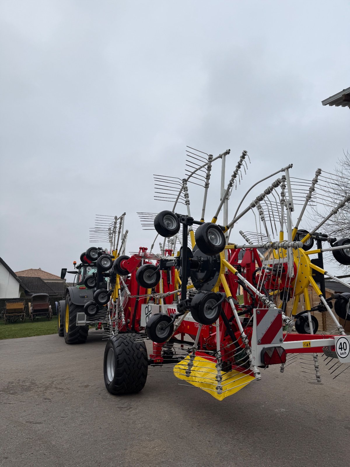 Schwader типа Pöttinger Top 1252 C, Gebrauchtmaschine в Weilheim (Фотография 3)