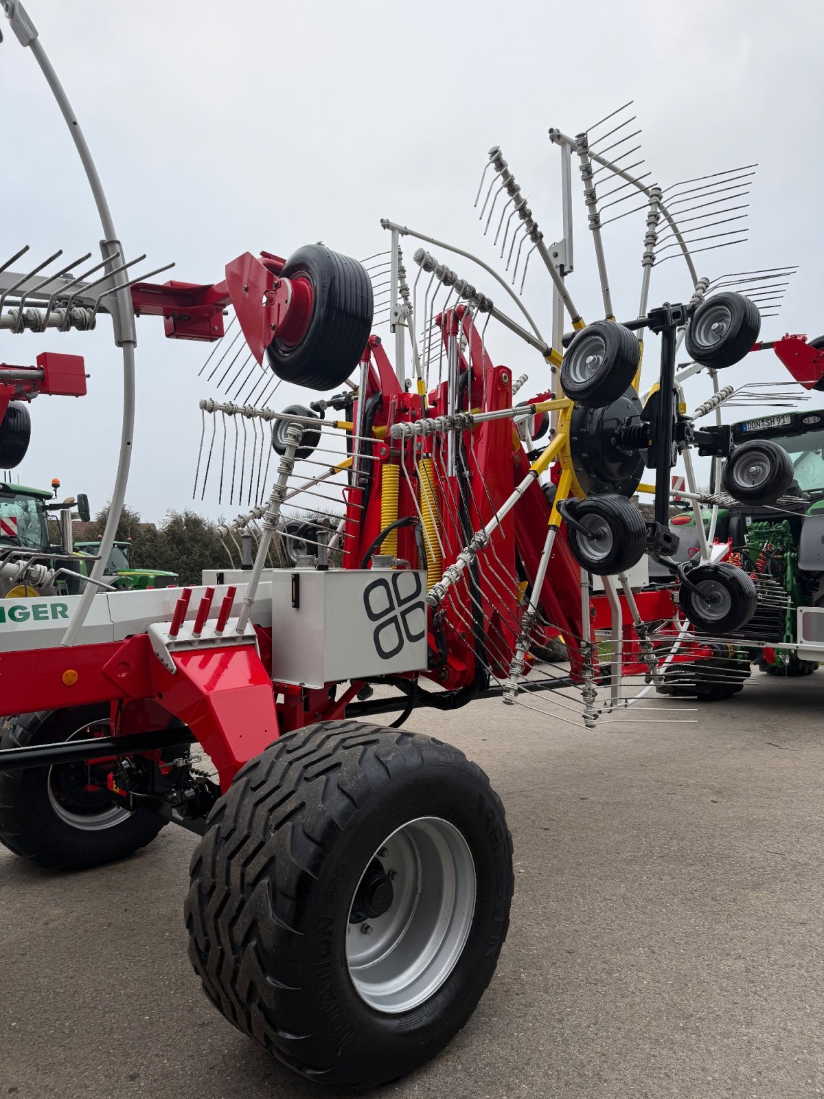 Schwader типа Pöttinger Top 1252 C, Gebrauchtmaschine в Weilheim (Фотография 9)