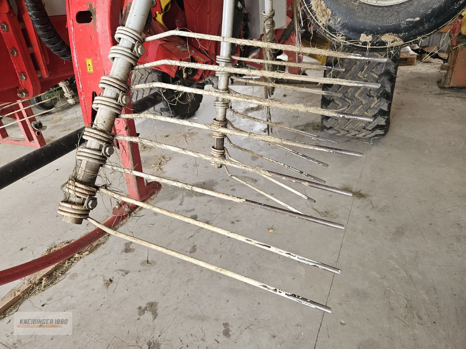 Schwader des Typs Pöttinger Top 1252, Gebrauchtmaschine in Altenfelden (Bild 5)