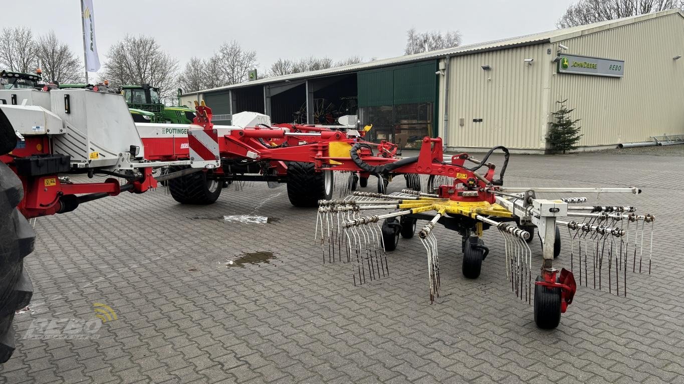 Schwader du type Pöttinger Top 1403 C, Gebrauchtmaschine en Aurich (Photo 1)