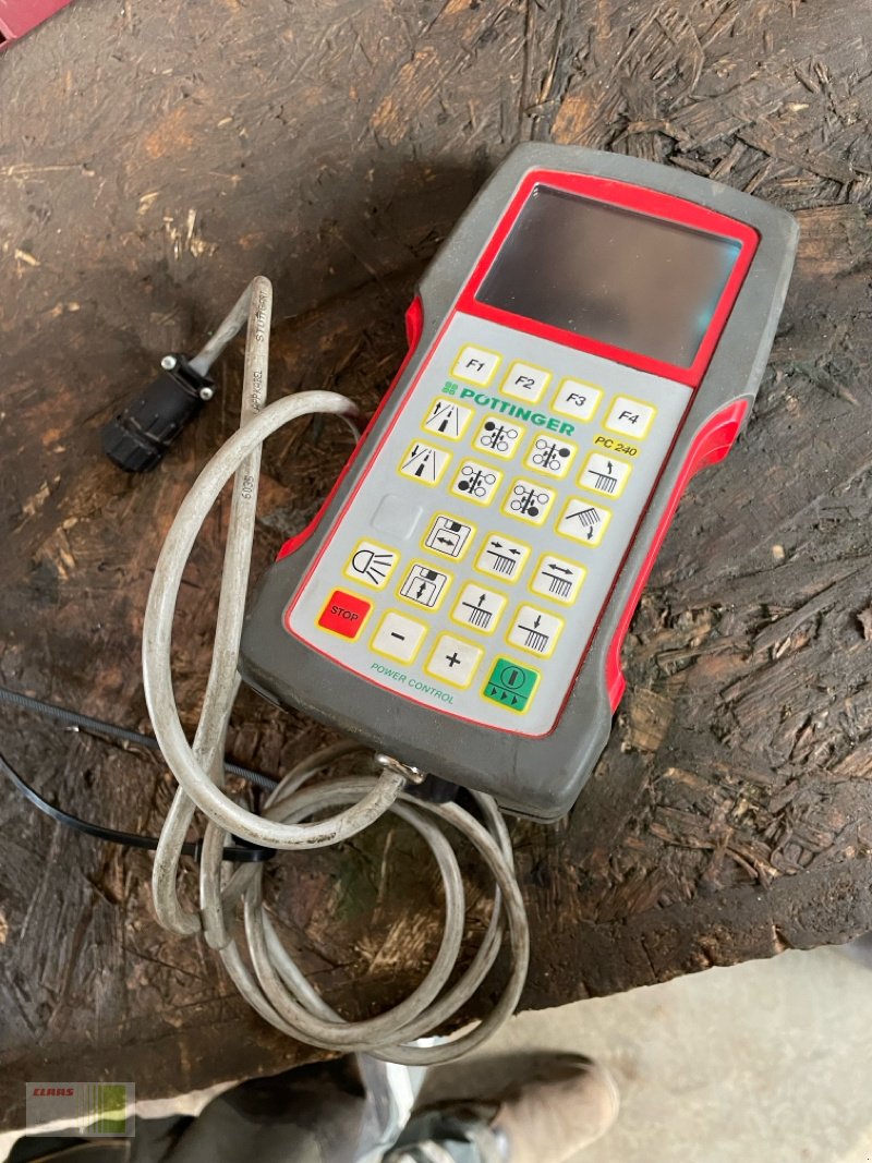 Schwader of the type Pöttinger TOP 1403 C, Gebrauchtmaschine in Bordesholm (Picture 3)