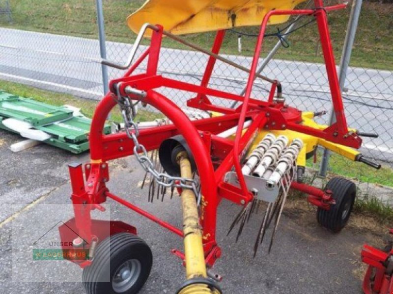 Schwader des Typs Pöttinger Top 280, Gebrauchtmaschine in Schlitters (Bild 1)