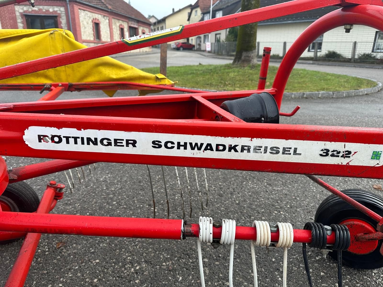 Schwader del tipo Pöttinger TOP 322, Gebrauchtmaschine en Kirchdorf (Imagen 11)