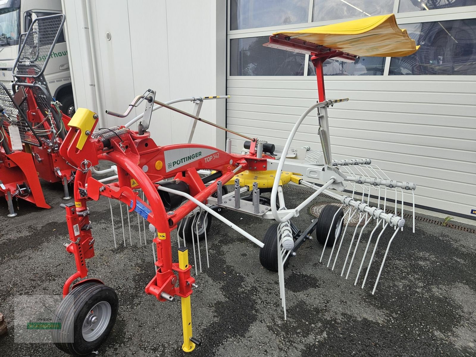 Schwader του τύπου Pöttinger Top 342, Neumaschine σε Wies (Φωτογραφία 2)
