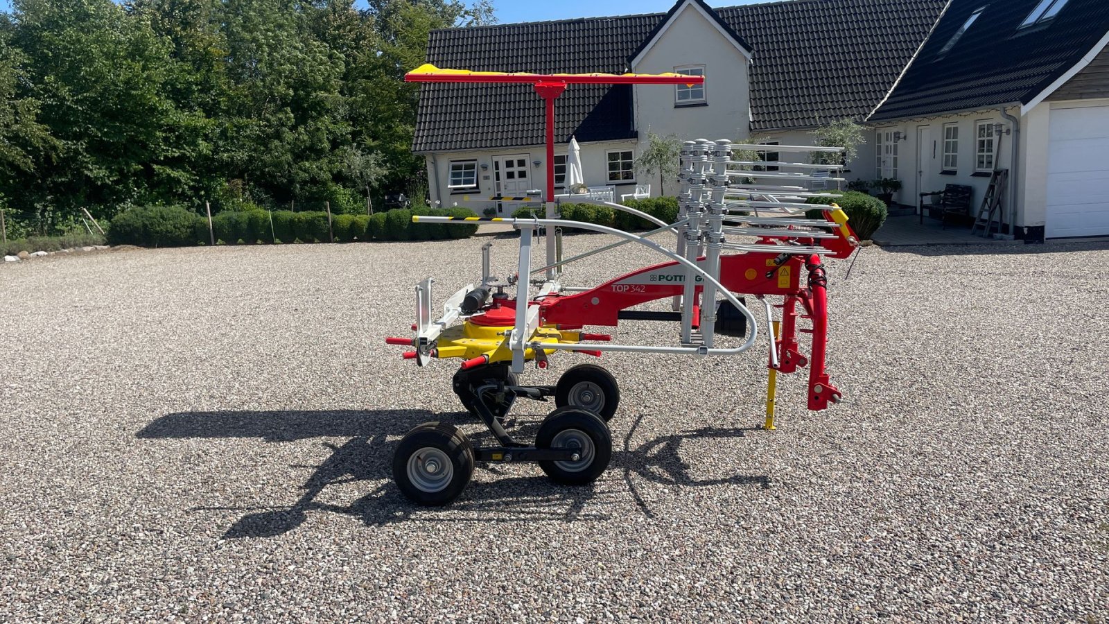 Schwader tipa Pöttinger Top 342, Gebrauchtmaschine u Slagelse (Slika 1)