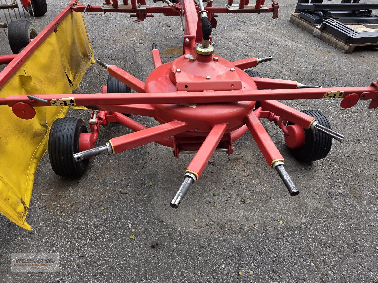 Schwader tipa Pöttinger Top 380 N, Gebrauchtmaschine u Altenfelden (Slika 4)