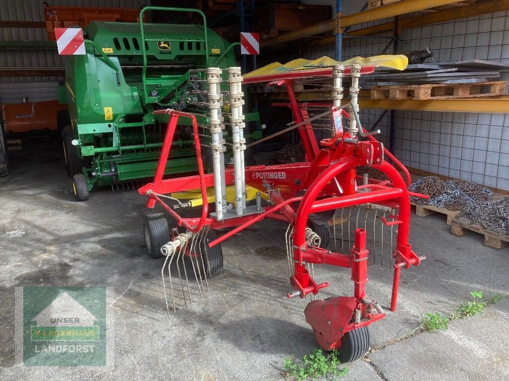 Schwader des Typs Pöttinger Top 380 N, Gebrauchtmaschine in Kapfenberg (Bild 1)