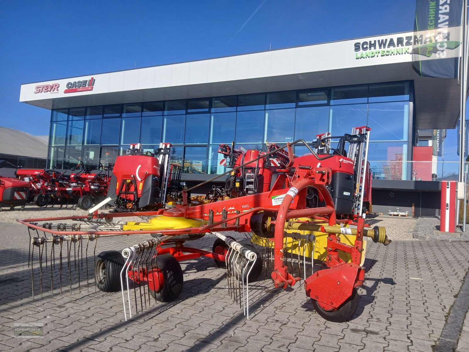 Schwader tipa Pöttinger Top 380N, Gebrauchtmaschine u Aurolzmünster (Slika 1)