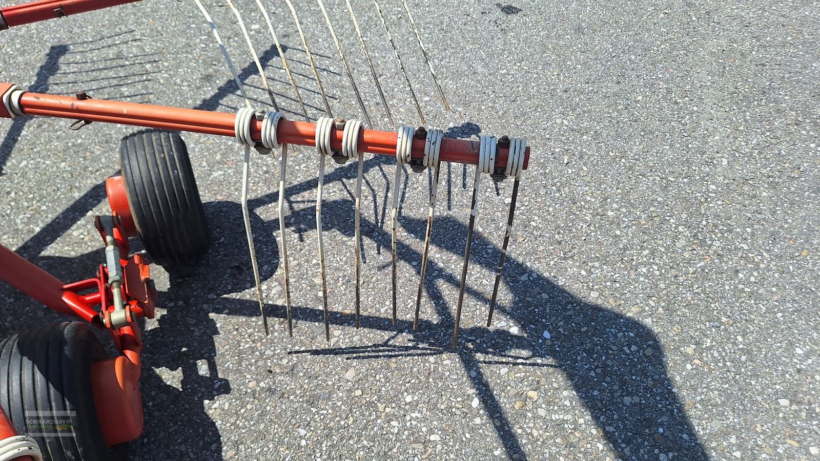 Schwader типа Pöttinger Top 380N, Gebrauchtmaschine в Gampern (Фотография 10)