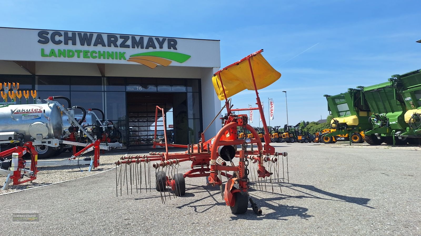 Schwader типа Pöttinger Top 380N, Gebrauchtmaschine в Gampern (Фотография 1)