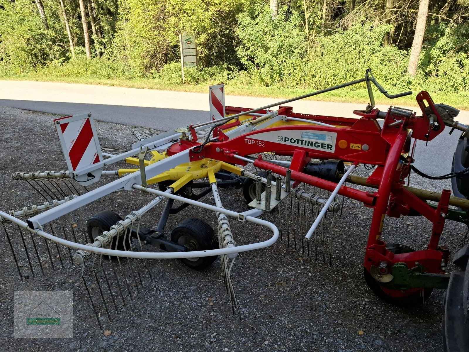 Schwader of the type Pöttinger TOP 382, Gebrauchtmaschine in Wartberg (Picture 7)