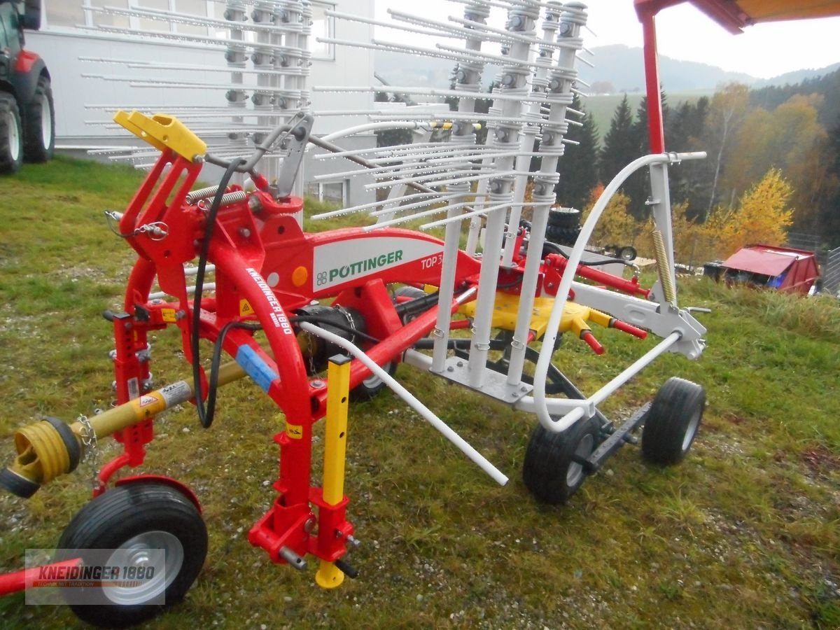 Schwader des Typs Pöttinger Top 382, Gebrauchtmaschine in Altenfelden (Bild 1)