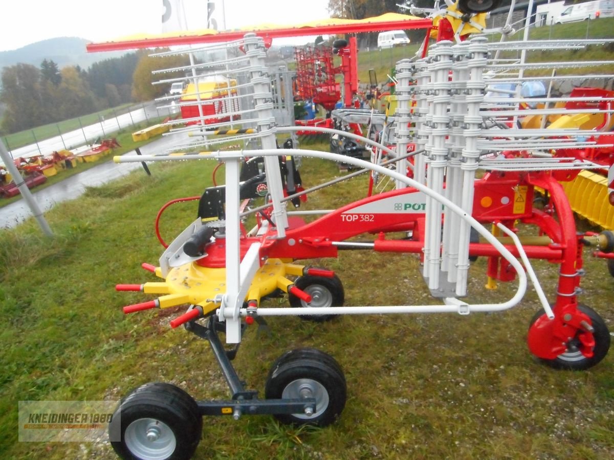 Schwader des Typs Pöttinger Top 382, Gebrauchtmaschine in Altenfelden (Bild 5)