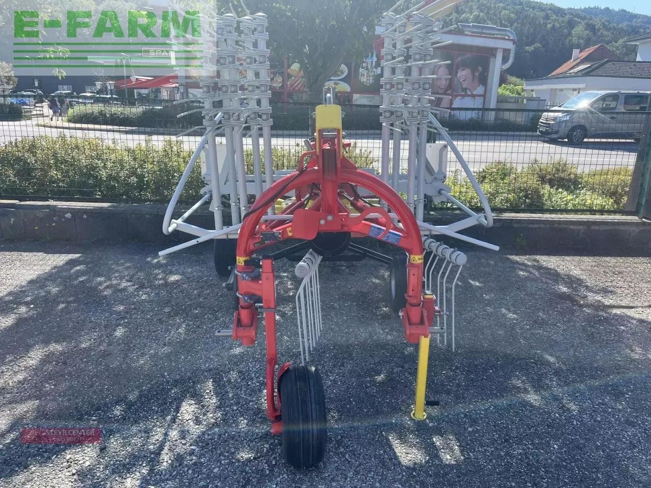 Schwader Türe ait Pöttinger top 382, Gebrauchtmaschine içinde ST. PÖLTEN (resim 3)