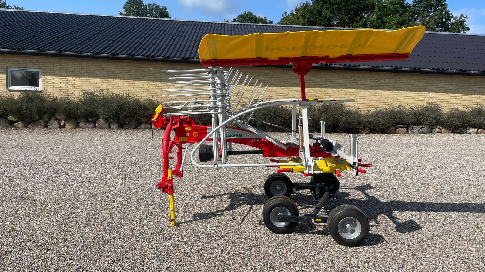 Schwader typu Pöttinger TOP 382, Gebrauchtmaschine v Slagelse (Obrázek 3)