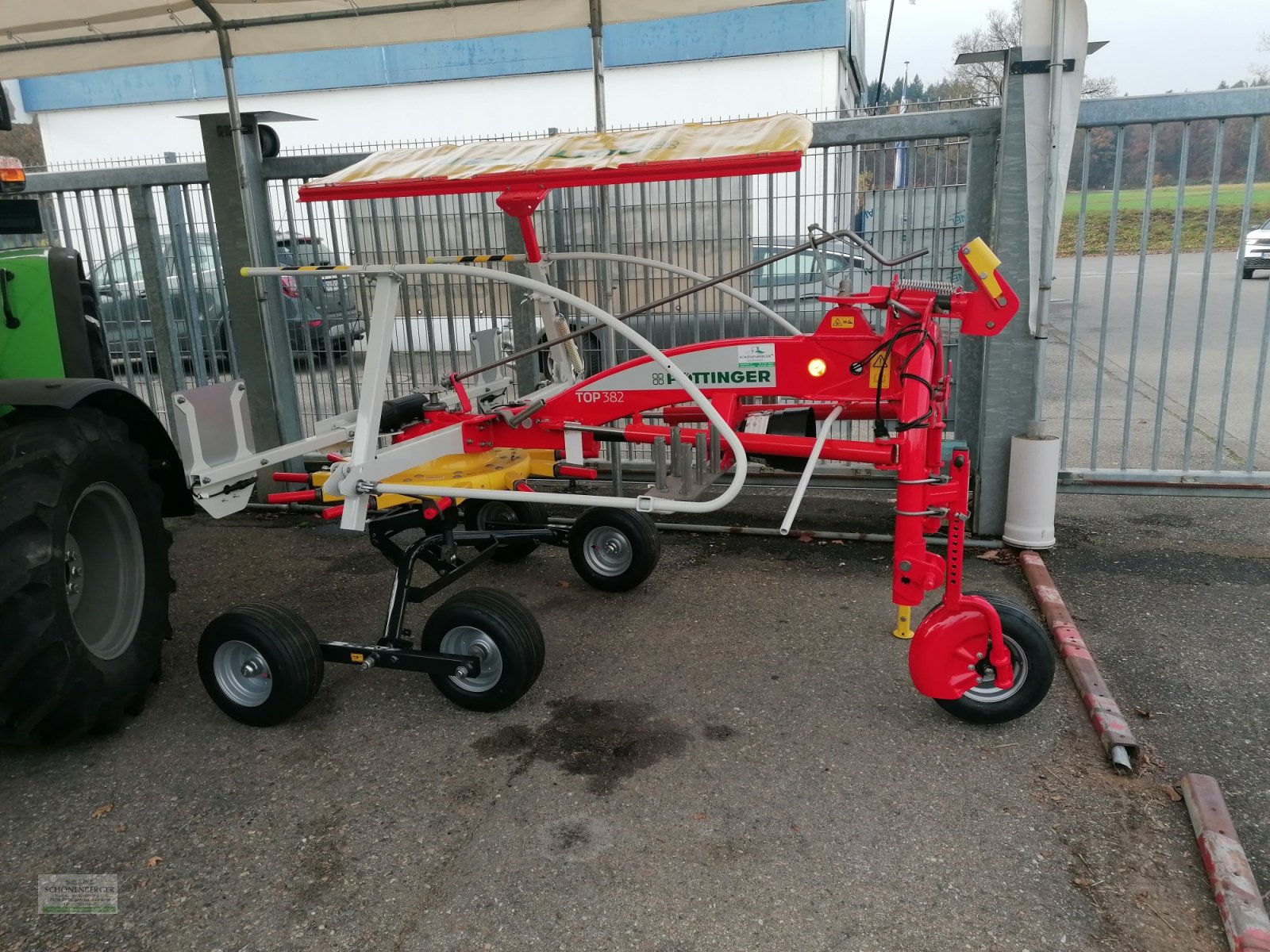 Schwader του τύπου Pöttinger Top 382, Neumaschine σε Steisslingen (Φωτογραφία 3)