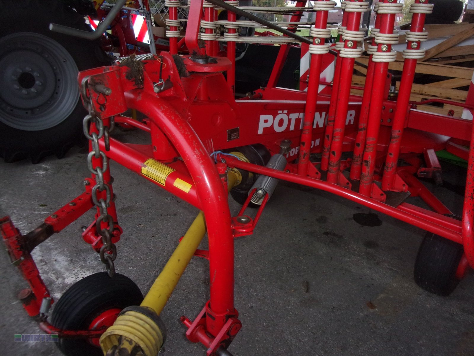 Schwader des Typs Pöttinger TOP 420 N, Typ SK 261, Gebrauchtmaschine in Buchdorf (Bild 4)