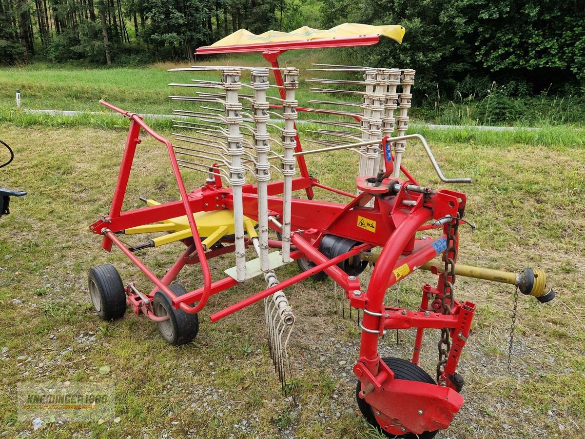 Schwader des Typs Pöttinger TOP 421 N, Gebrauchtmaschine in Altenfelden (Bild 1)