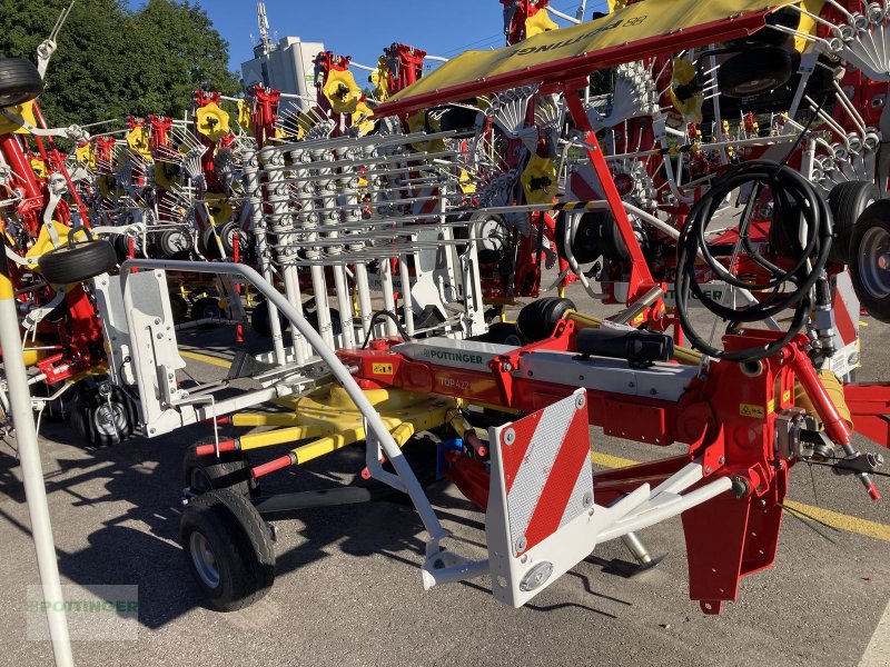 Schwader типа Pöttinger TOP 422 A, Neumaschine в Grieskirchen