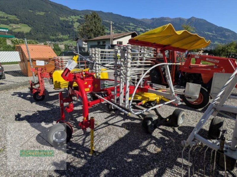 Schwader tipa Pöttinger Top 422, Gebrauchtmaschine u Schlitters (Slika 1)