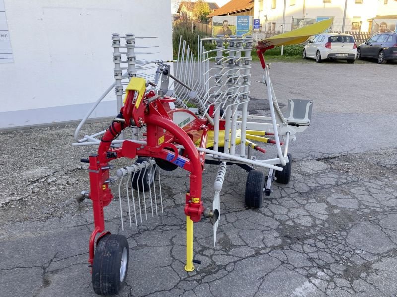 Pöttinger TOP 422, Neumaschine, Rok výroby: 2023 (Obrázok 2) Schwader typu Pöttinger TOP 422, Neumaschine v Bogen (Obrázok 2)