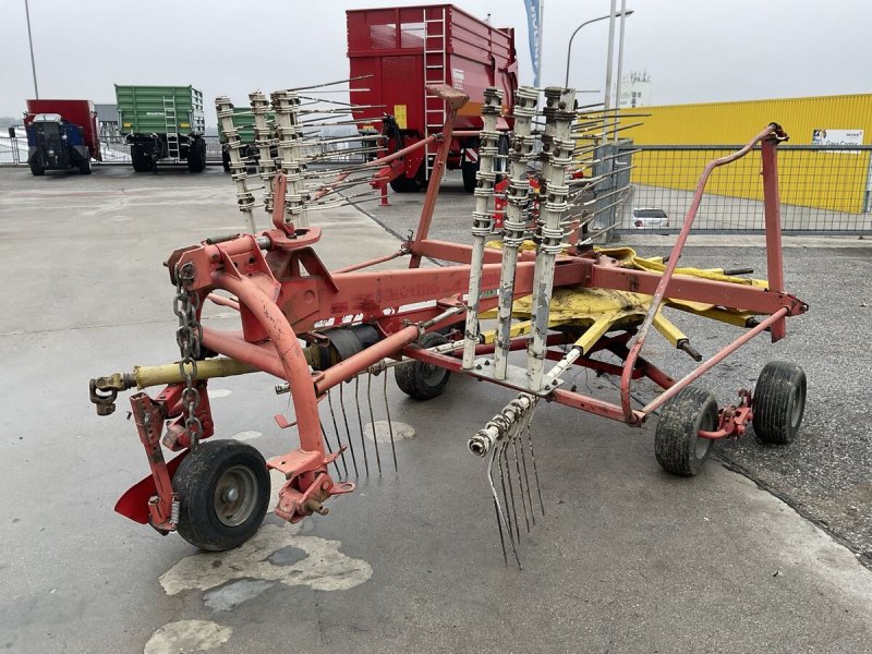 Schwader des Typs Pöttinger TOP 461 N, Gebrauchtmaschine in Zwettl (Bild 1)